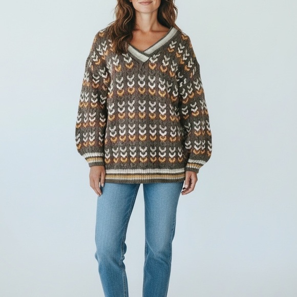 Listicle Sweaters - Listicle Knitted V-neck long sleeve Sweater